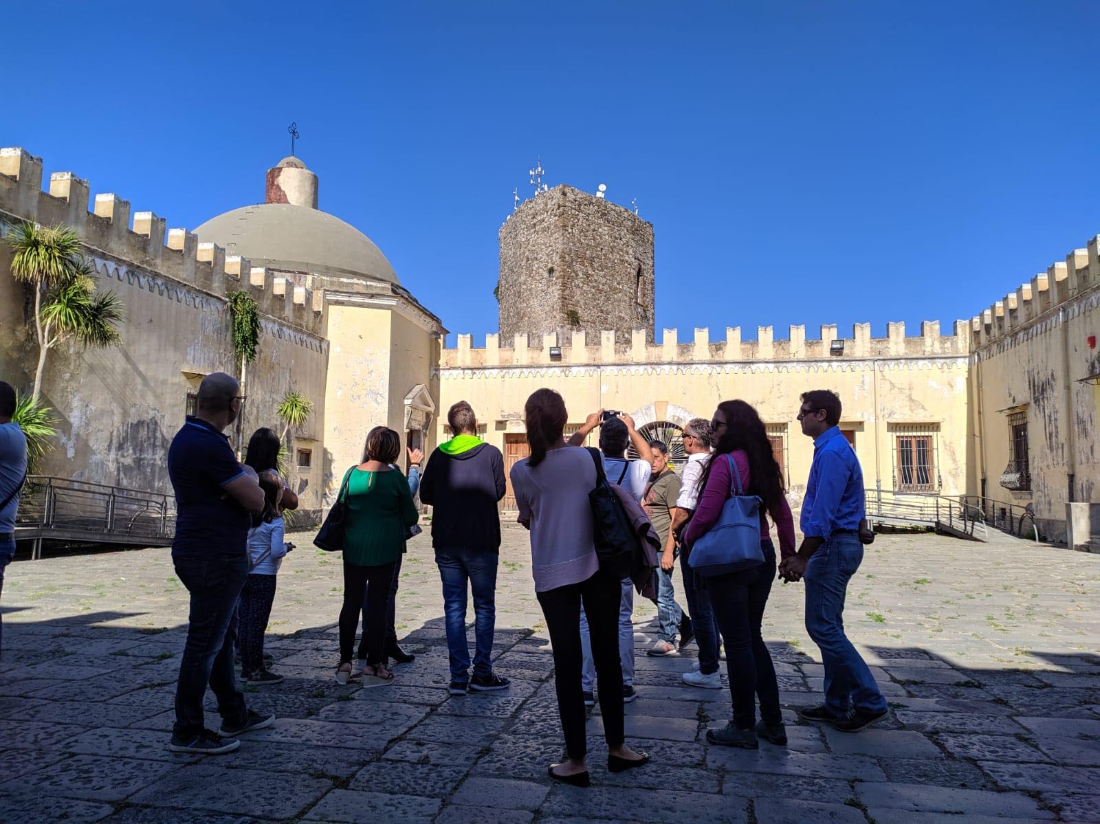 Evento Visitiamo il Castello in Piazza d'Armi del Palazzo Fienga